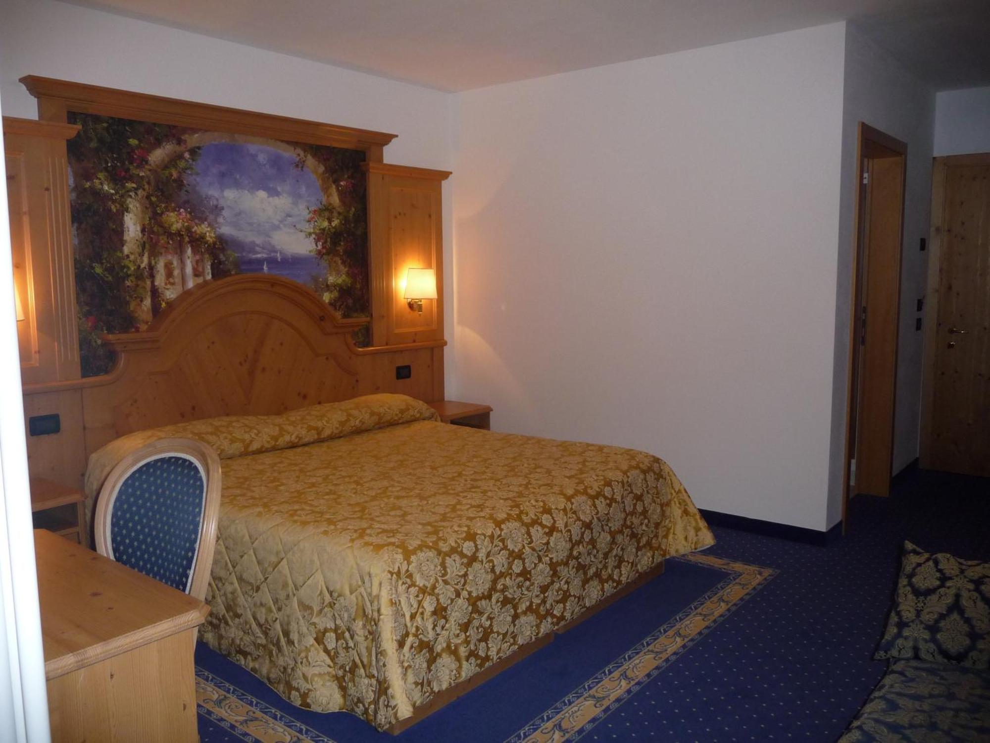 Hotel Almazzago Commezzadura Ngoại thất bức ảnh