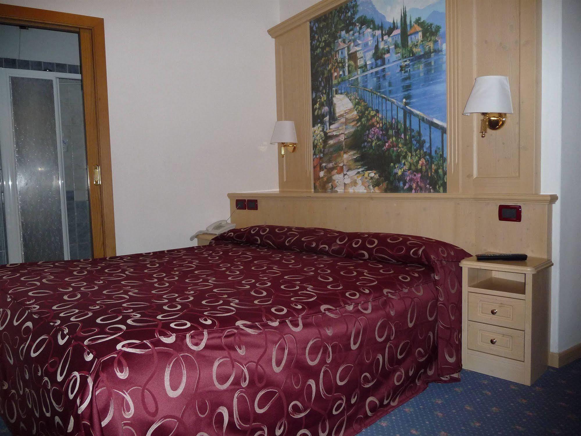 Hotel Almazzago Commezzadura Ngoại thất bức ảnh